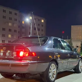 Toyota Camry 2001