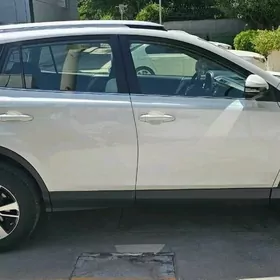 Toyota RAV4 2016