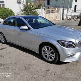 Mercedes-Benz 300-Class 2016