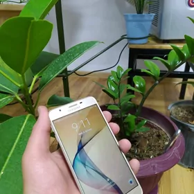 Samsung j7 prime