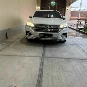 Volkswagen Touareg 2019