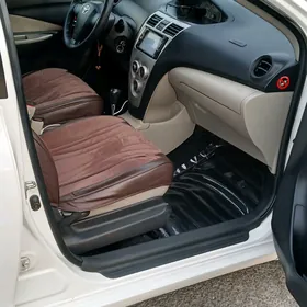 Toyota Yaris 2006