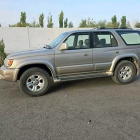 Toyota 4Runner 2000