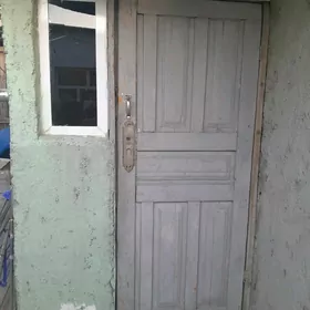 komnat berjek
