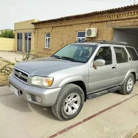 Nissan Pathfinder 2001