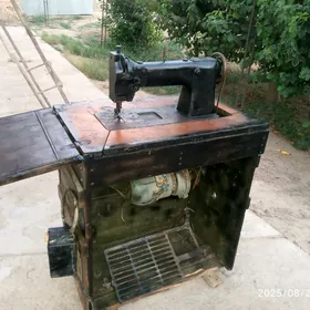 Köwış koža tıkyan maşin