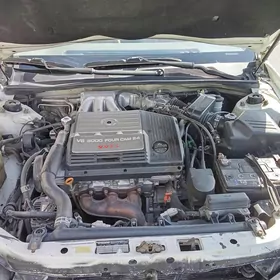 Toyota Avalon 2004