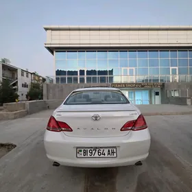 Toyota Avalon 2008
