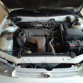 Toyota Camry 1993