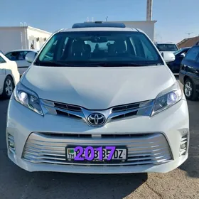 Toyota Sienna 2017