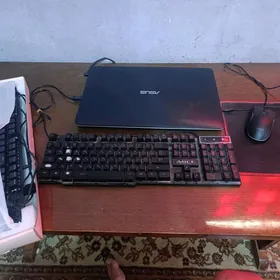 нодбук Asus i7.5.поколеня.