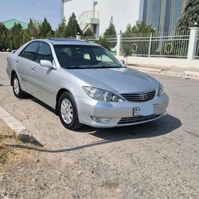 Toyota Camry 2005