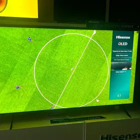 Hisense Tv 85 QleD