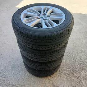 17 lik camry