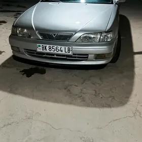 Toyota Vista 1995