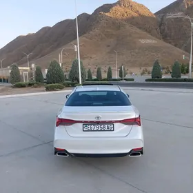 Toyota Avalon 2019