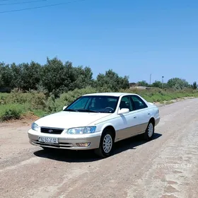 Toyota Camry 1998