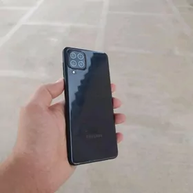 Samsung A22