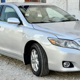Toyota Camry 2011