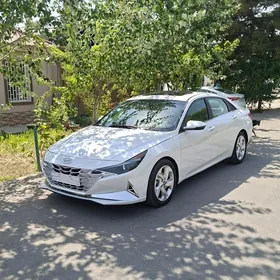 Hyundai Elantra 2021
