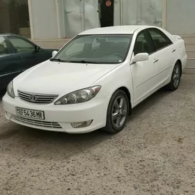 Toyota Camry 2004