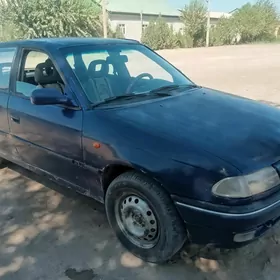 Opel Astra 1996