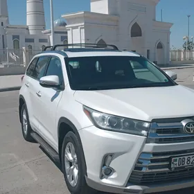 Toyota Highlander 2016