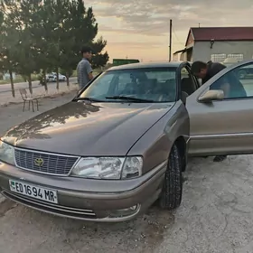 Toyota Avalon 1999