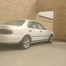 Toyota Camry 1995