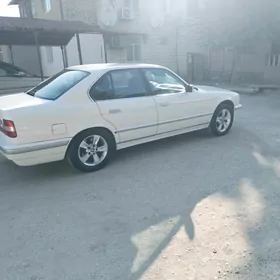 BMW 525 1993