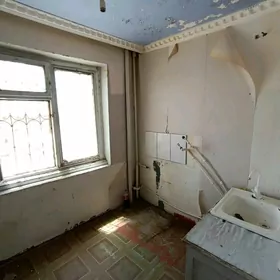 3 комнат 2 этаж