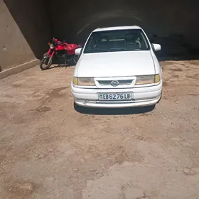 Opel Vectra 1993