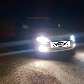 Toyota Avalon 2000