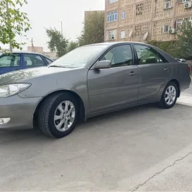 Toyota Camry 2005