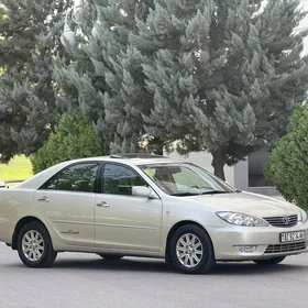 Toyota Camry 2005