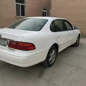Toyota Avalon 1999