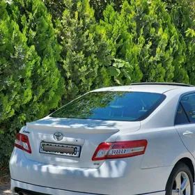 Toyota Camry 2010