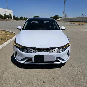 Kia K5 2022