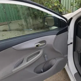 Toyota Corolla 2011