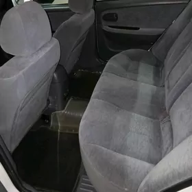 Kia Optima 2005