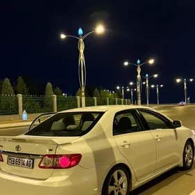 Toyota Corolla 2011