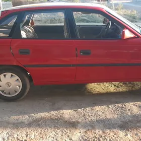 Opel Astra 1992