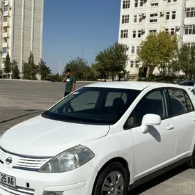 Nissan Versa 2009
