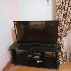 telewizor.