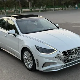 Hyundai Sonata 2021