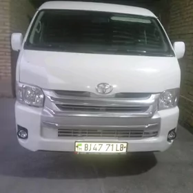 Toyota Hiace 2006