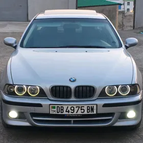 BMW E39 2003