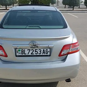 Toyota Camry 2011