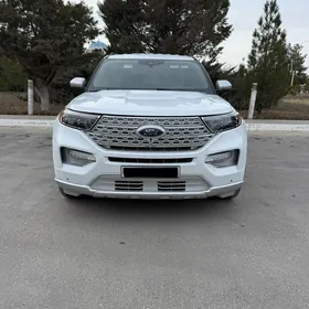 Ford Explorer 2019