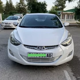 Hyundai Elantra 2011